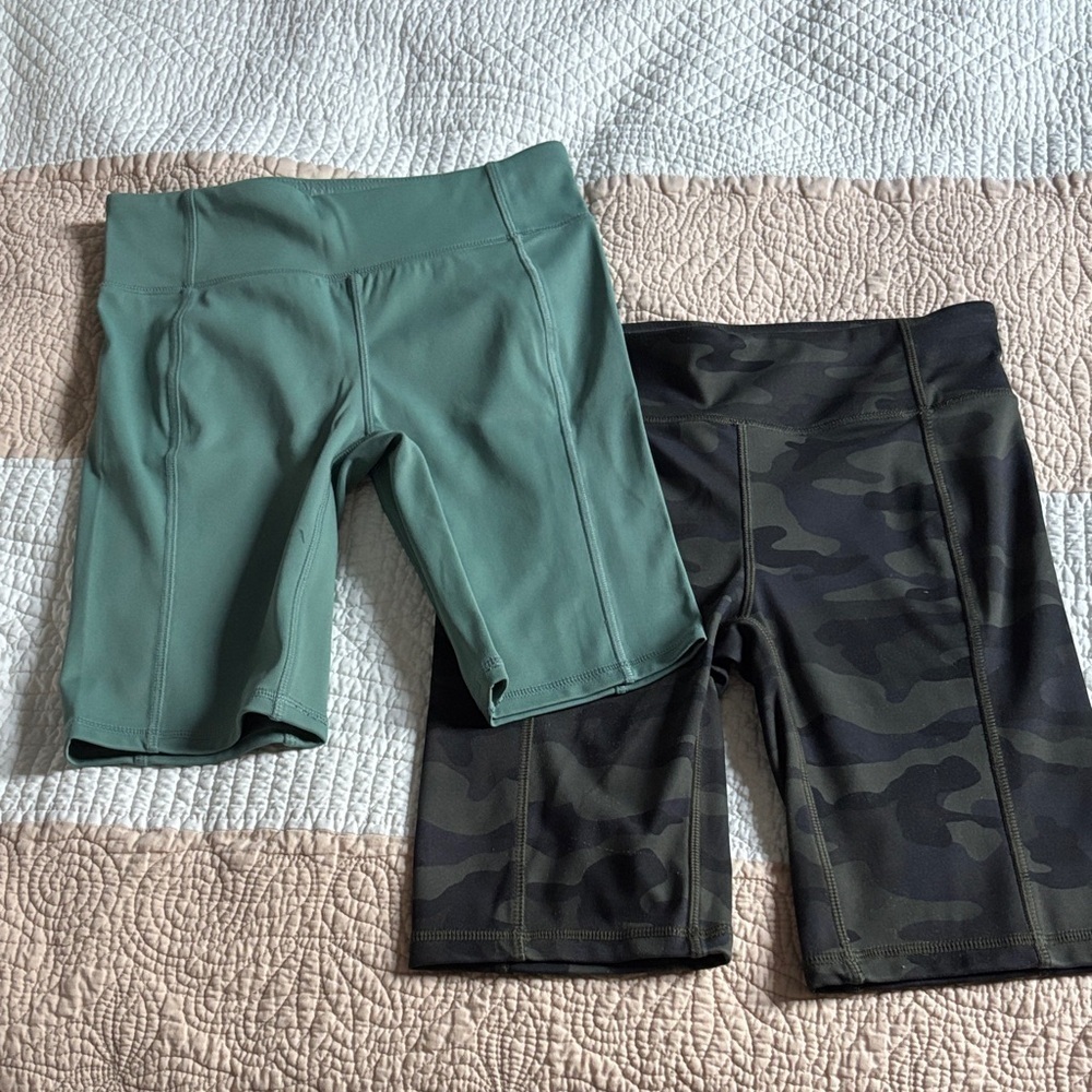 GAP Kids Green and Camouflage Shorts Set